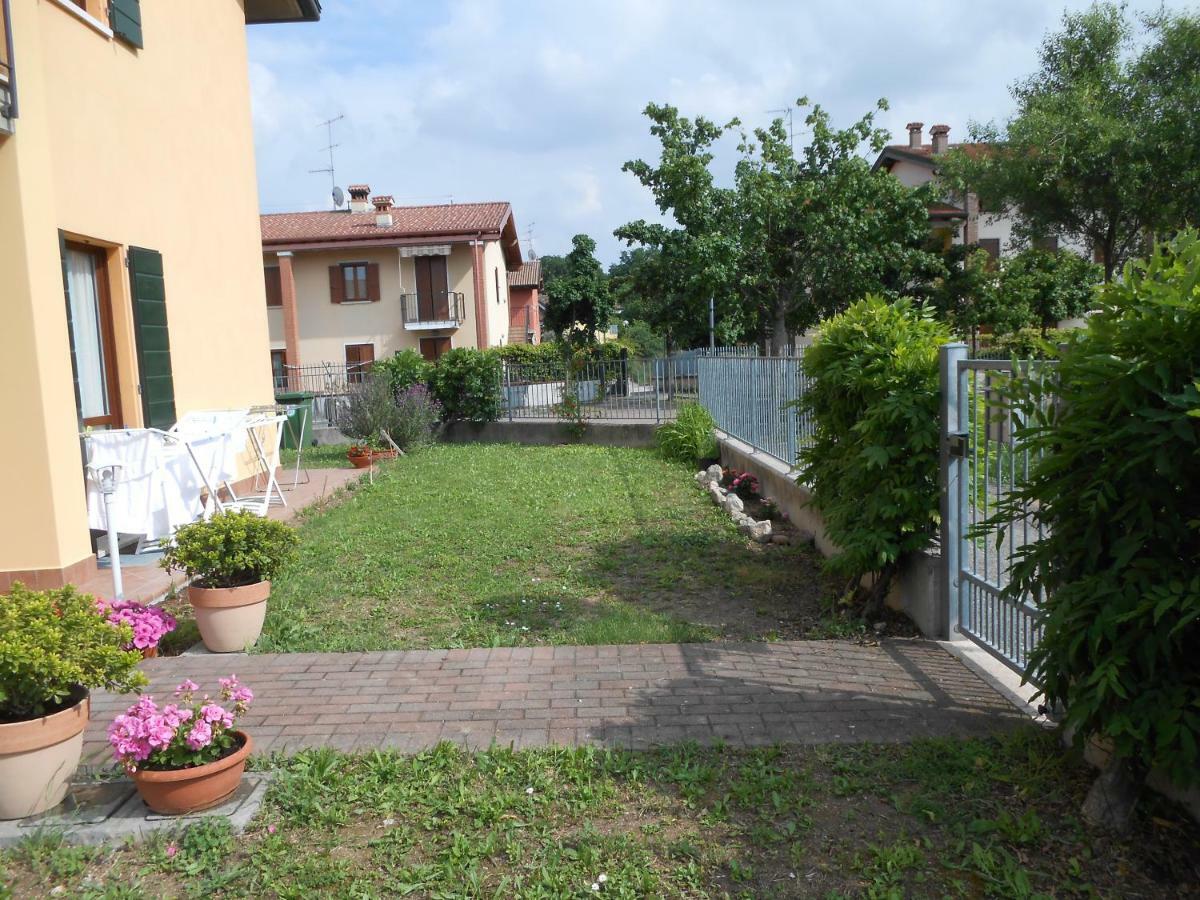 Il Glicine Sul Garda Villetta A Schiera Monzambano Exterior photo