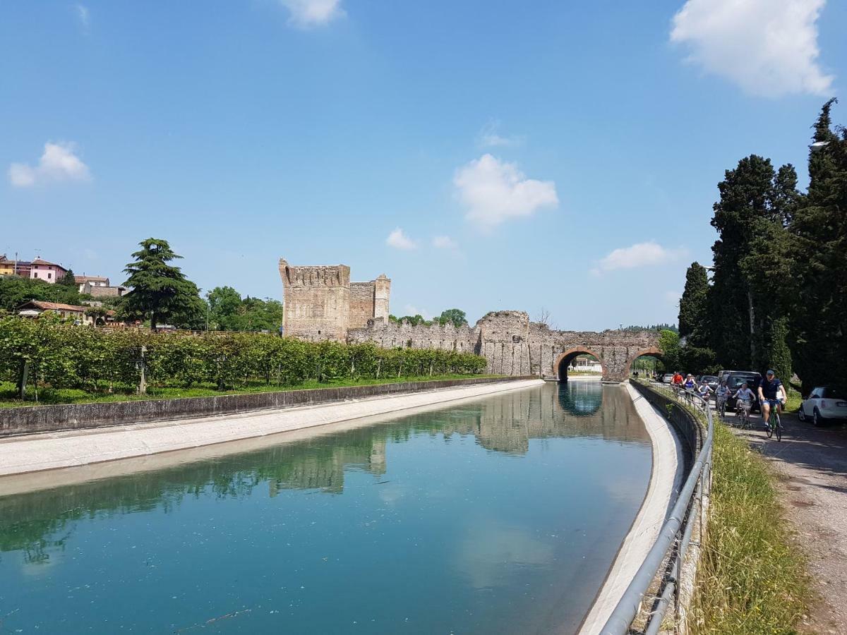 Il Glicine Sul Garda Villetta A Schiera Monzambano Exterior photo