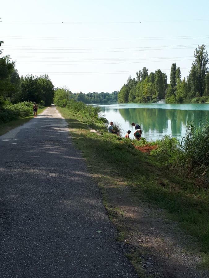 Il Glicine Sul Garda Villetta A Schiera Monzambano Exterior photo